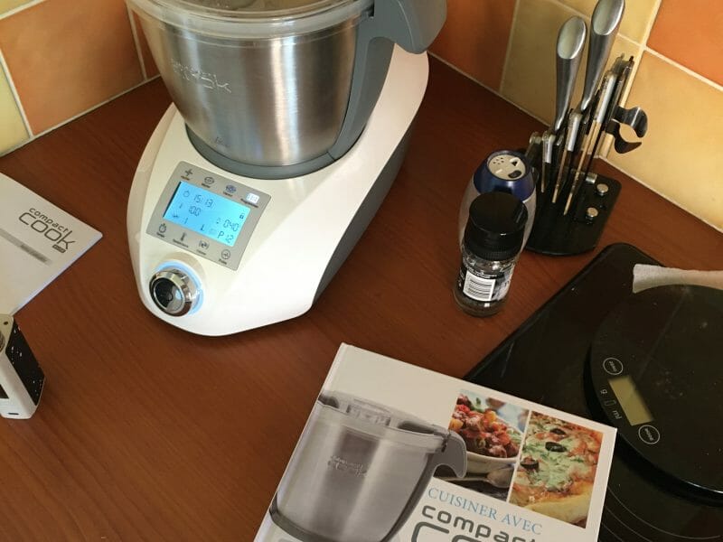 Cliquez pour zoomer ! 61148721218__65C79CDE-06B7-4E46-B304-8B8E317CE1DC Thermomix par melanie_292