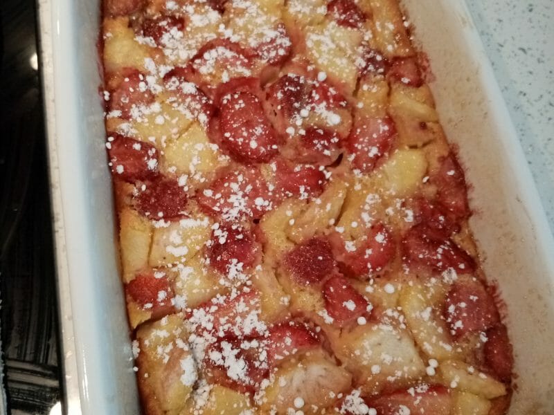 Cliquez pour zoomer ! Clafoutis aux fraises Thermomix par laetitia33480