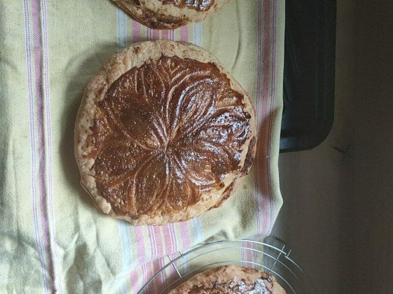 Cliquez pour zoomer ! Galette des rois à la frangipane Thermomix par siham-mellalia