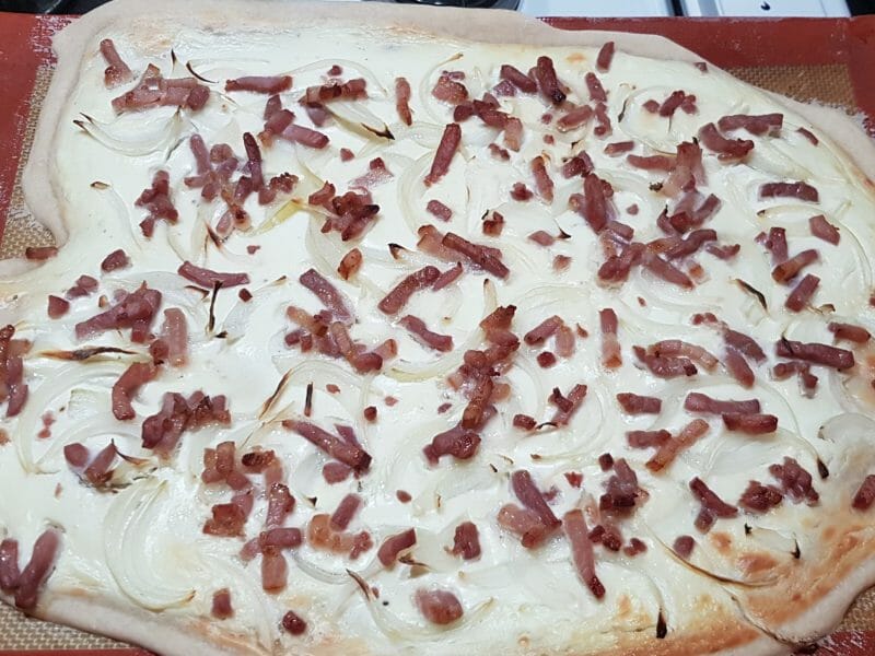 Cliquez pour zoomer ! Flammekueche traditionnelle Thermomix par aclaire49