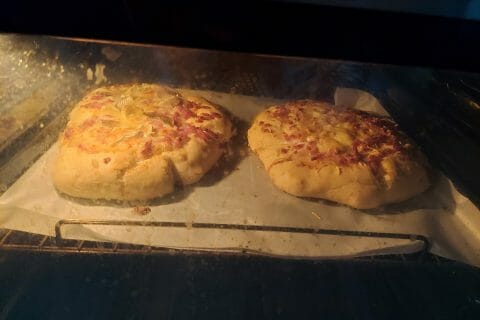 Cliquez pour zoomer ! Fougasse chèvre et lardons Thermomix par louloute141