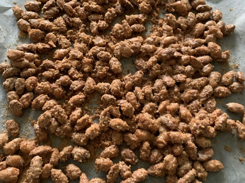 Cliquez pour zoomer ! Amandes grillées à la cannelle et au miel Thermomix par genevieve_12