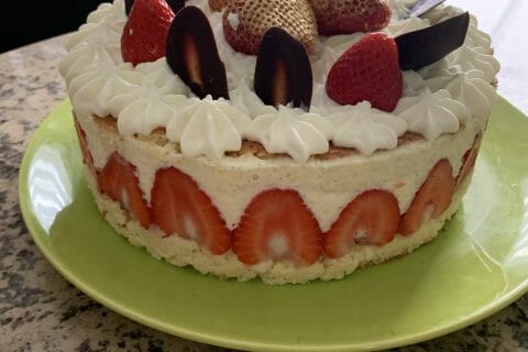 Cliquez pour zoomer ! Fraisier Thermomix par genevieve_12