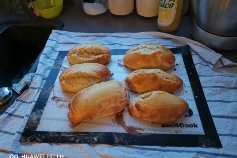 Cliquez pour zoomer ! Pain à hot-dog Thermomix par meredith21