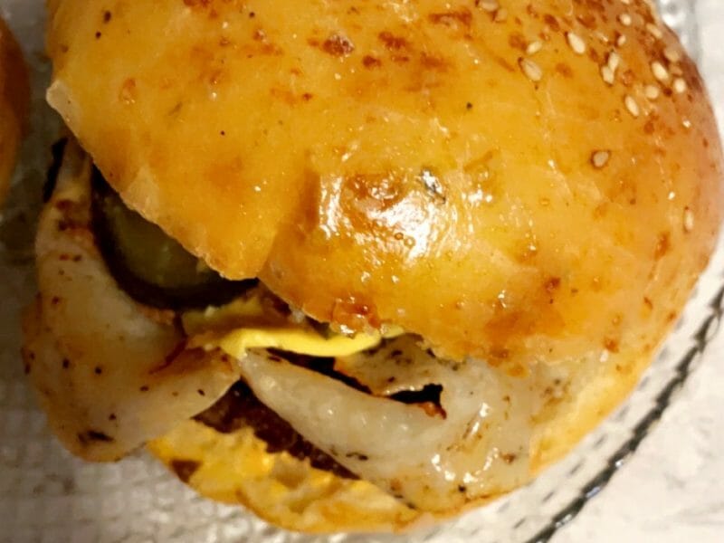 Cliquez pour zoomer ! Pains burger au parmesan et romarin Thermomix par assiamaissa