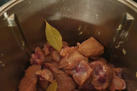 Cliquez pour zoomer ! Rognons de porc sauce madère Thermomix par ceciledidesch