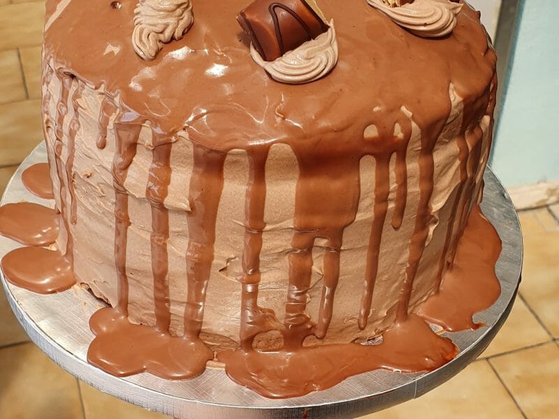 Cliquez pour zoomer ! Layer cake Kinder Bueno Thermomix par marine_290