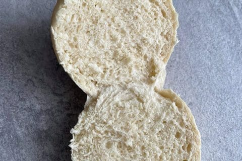 Cliquez pour zoomer ! Pains hamburger Thermomix par cecile_5483