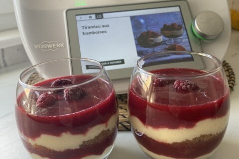 Cliquez pour zoomer ! Tiramisu aux framboises et spéculoos Thermomix par delphine62880