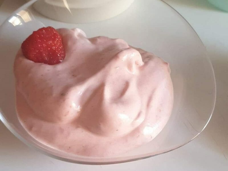 Cliquez pour zoomer ! Mousse de fraises Thermomix par magicmata