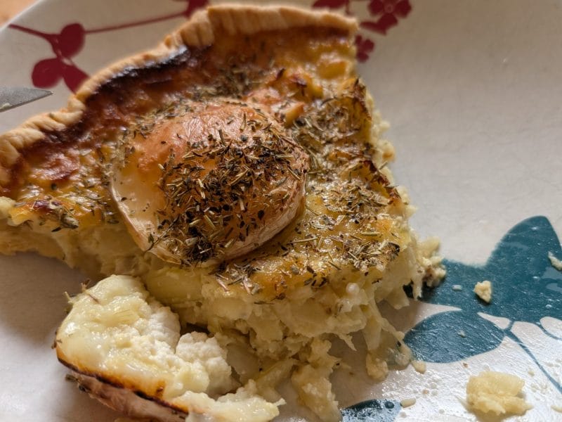 Cliquez pour zoomer ! Quiche oignons, chèvre et miel Thermomix par castalos