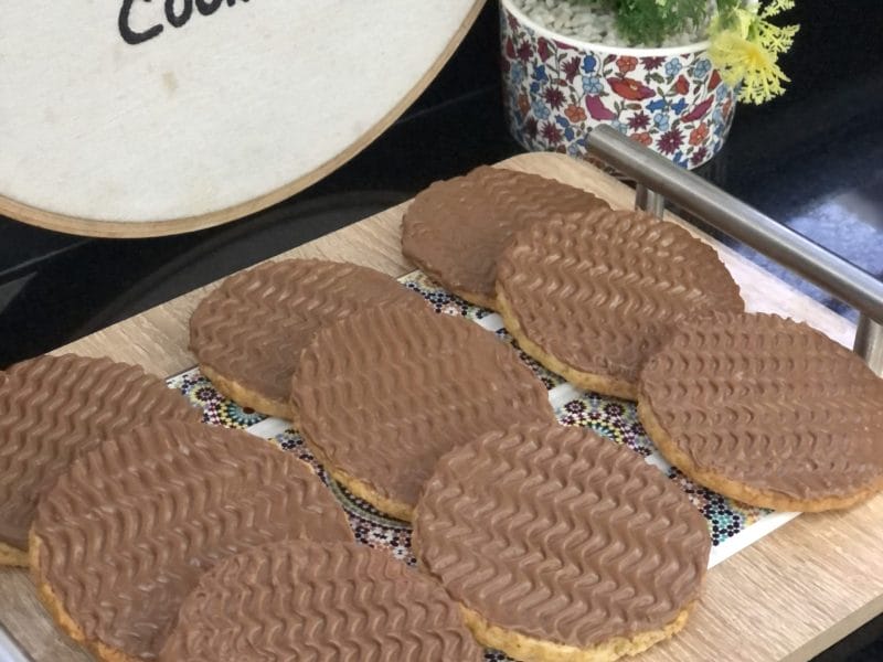 Cliquez pour zoomer ! Biscuits Granola Thermomix par Jihane-1025