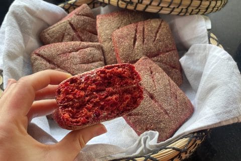 Cliquez pour zoomer ! Pain à la betterave Thermomix par Jihane-1025