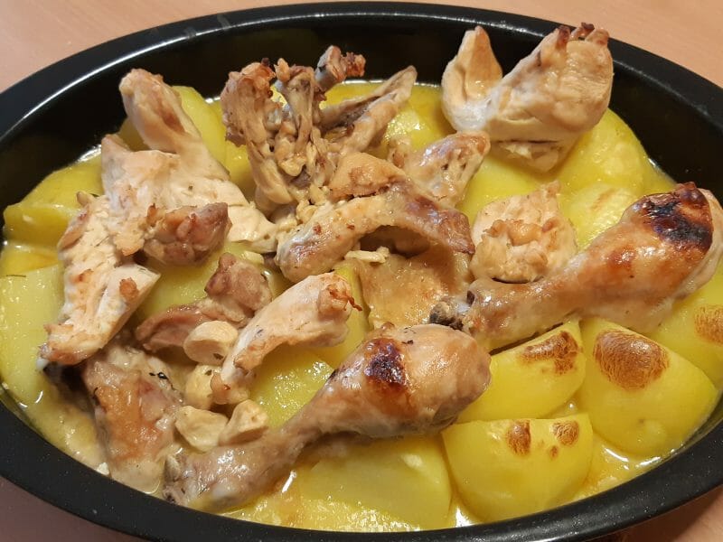 Cliquez pour zoomer ! Pollo al ajillo Thermomix par Cartolina91