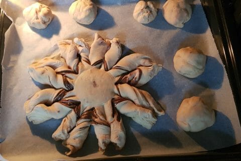 Cliquez pour zoomer ! Brioche étoilée au Nutella Thermomix par ju11