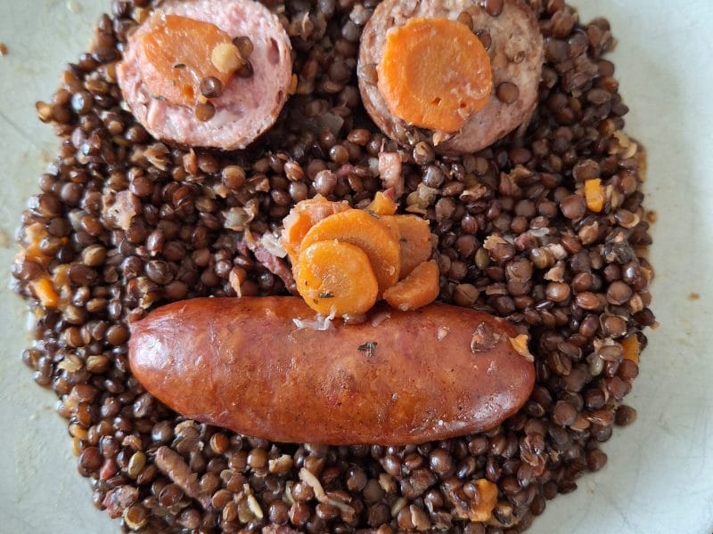 Cliquez pour zoomer ! Lentilles et ses saucisses Thermomix par 🦕VéroFripouille🦖