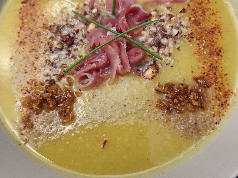 Cliquez pour zoomer ! Soupe de panais et mimolette aux noisettes Thermomix par 🦕VéroFripouille🦖