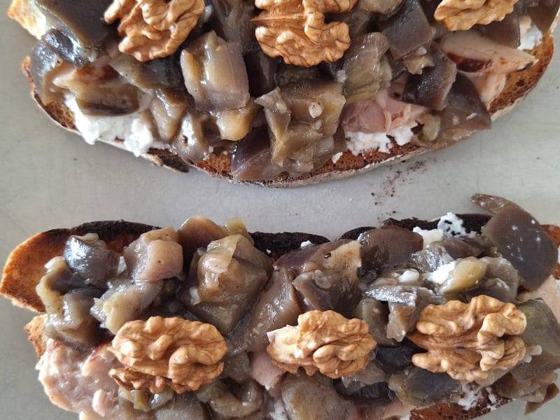 Cliquez pour zoomer ! Brushetta aubergines, chèvre et noix Thermomix par 🦕VéroFripouille🦖