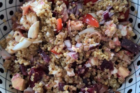 Cliquez pour zoomer ! Salade de quinoa, betterave et feta Thermomix par 🦕VéroFripouille🦖