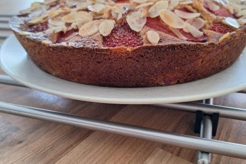 Cliquez pour zoomer ! Gâteau amandes et fruits rouges Thermomix par 🦕VéroFripouille🦖