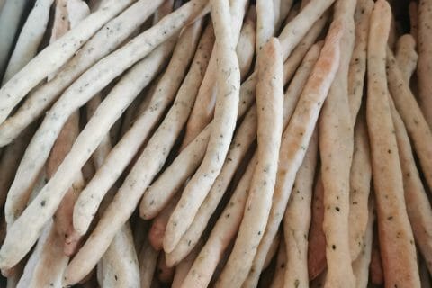 Cliquez pour zoomer ! Gressins parmesan basilic Thermomix par sve60