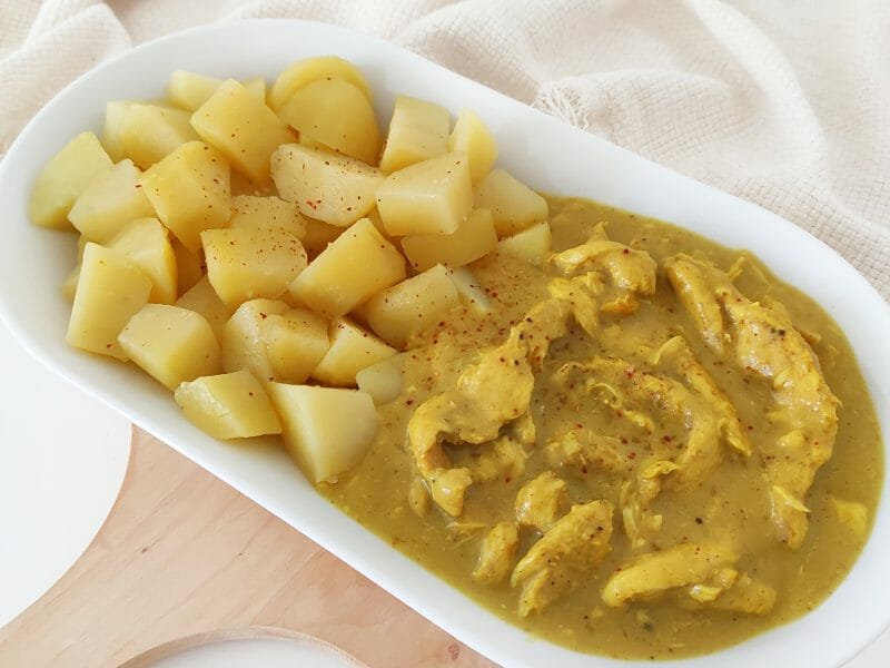 Cliquez pour zoomer ! Blancs de poulet sauce moutarde et curry Thermomix par xpetitcrabe