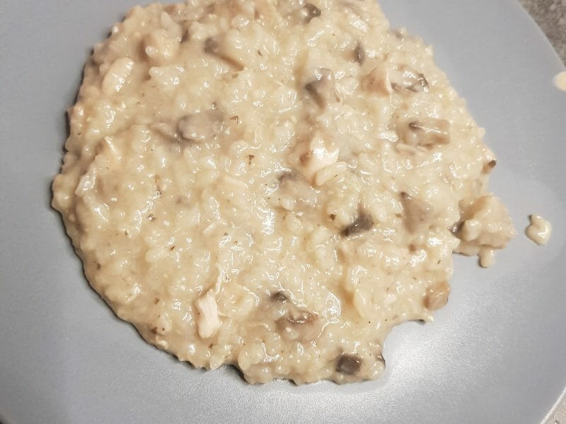 Cliquez pour zoomer ! Risotto poulet et champignons Thermomix par emilie_393