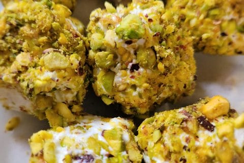 Cliquez pour zoomer ! Bouchées raisin chèvre et pistache Thermomix par cflo68🐞