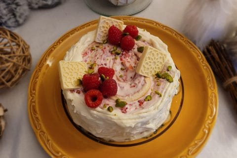 Cliquez pour zoomer ! Bûche de Noël framboises et chocolat blanc Thermomix par cflo68🐞