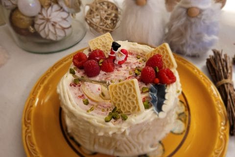 Cliquez pour zoomer ! Bûche de Noël framboises et chocolat blanc Thermomix par cflo68🐞