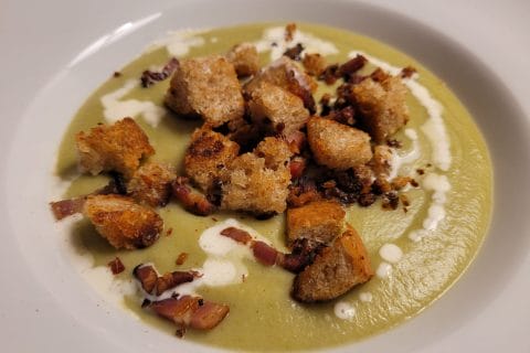 Cliquez pour zoomer ! Soupe de brocolis et pommes de terre Thermomix par cflo68🐞