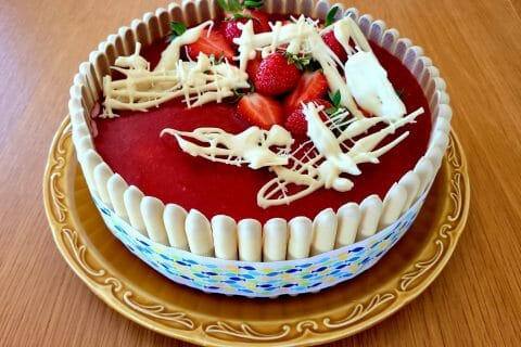 Cliquez pour zoomer ! Bavarois aux fraises Thermomix par cflo68🐞