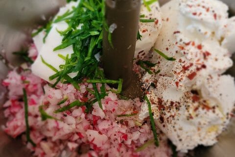 Cliquez pour zoomer ! Rillettes de radis roses au cheese cream Thermomix par cflo68🐞
