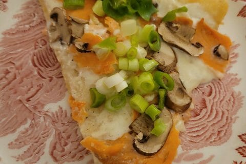 Cliquez pour zoomer ! Pizza au saumon et sauce kiri Thermomix par cflo68🐞