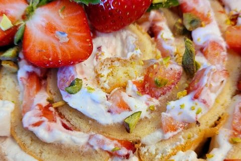 Cliquez pour zoomer ! Fraisier roulé Thermomix par cflo68🐞