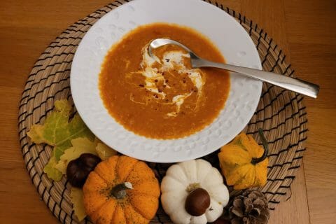 Cliquez pour zoomer ! Soupe de lentilles corail, curry et coco Thermomix par cflo68🐞