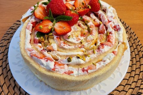 Cliquez pour zoomer ! Fraisier roulé Thermomix par cflo68🐞