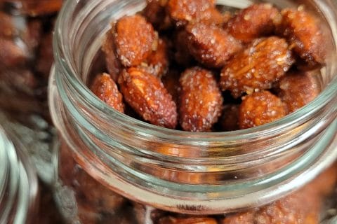 Cliquez pour zoomer ! Amandes grillées à la cannelle et au miel Thermomix par cflo68🐞