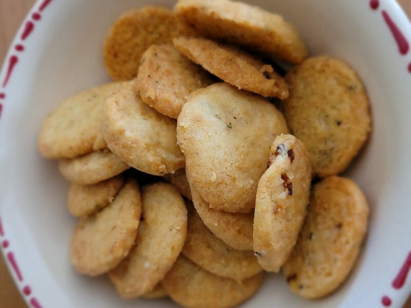 Cliquez pour zoomer ! Sablés au parmesan Thermomix par cflo68🐞