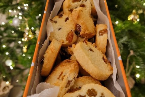 Cliquez pour zoomer ! Sablés aux raisins secs et au rhum Thermomix par cflo68🐞