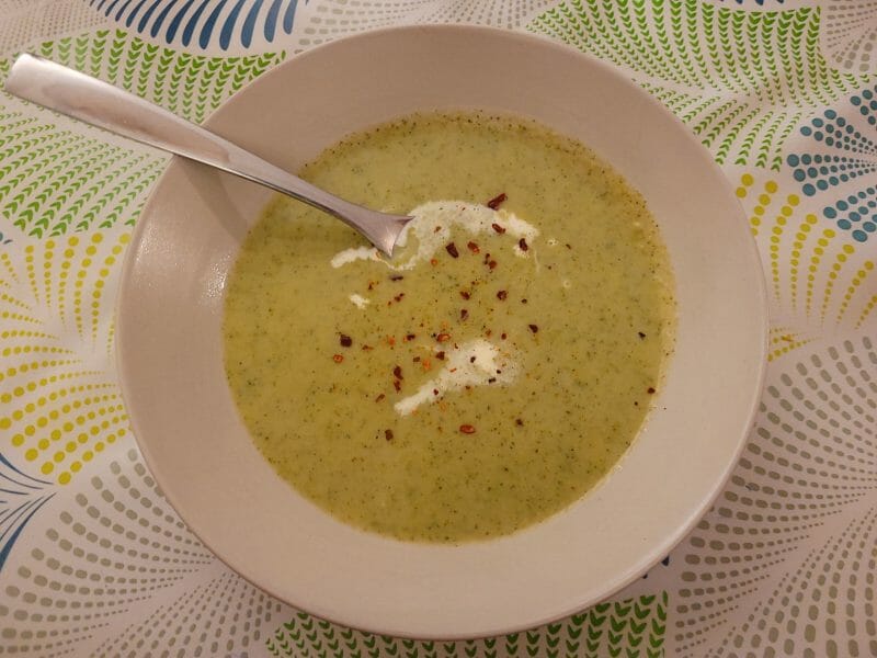 Cliquez pour zoomer ! Velouté de brocoli et feta Thermomix par cflo68🐞