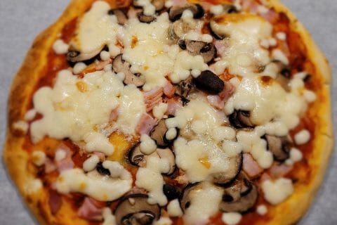 Cliquez pour zoomer ! Pizza Reine Thermomix par cflo68🐞