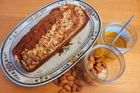 Cliquez pour zoomer ! Cake au miel et à la cannelle Thermomix par cflo68🐞