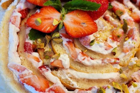 Cliquez pour zoomer ! Fraisier roulé Thermomix par cflo68🐞