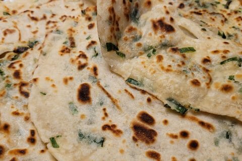 Cliquez pour zoomer ! Cong you bing – galettes à la ciboule Thermomix par cflo68🐞