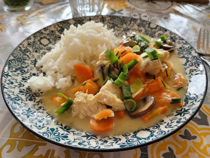 Cliquez pour zoomer ! Blanquette de poulet Thermomix par cflo68🐞