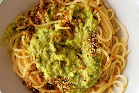 Cliquez pour zoomer ! Pâtes au pesto d’avocat Thermomix par cflo68🐞