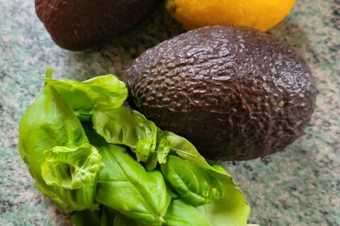 Cliquez pour zoomer ! Pâtes au pesto d’avocat Thermomix par cflo68🐞