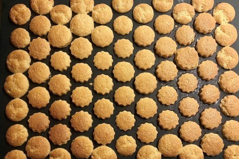 Cliquez pour zoomer ! Baba au rhum Thermomix par soniamanga