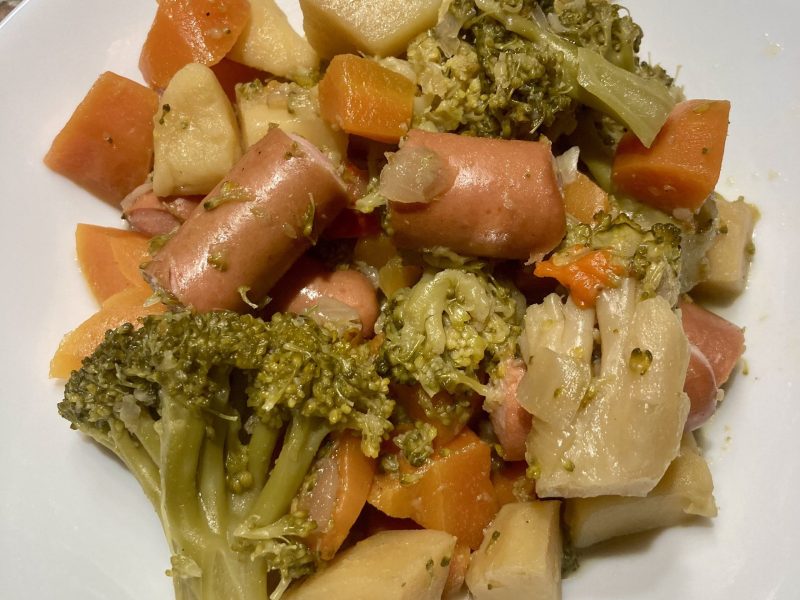 Cliquez pour zoomer ! Ragoût de légumes, pommes de terre et saucisses Thermomix par soniamanga